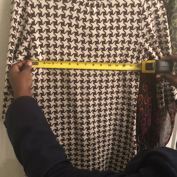 Cream and brown mini - Picture 6 of 6